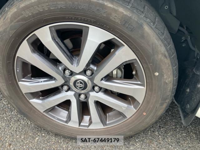 Toyota LAND CRUISER 2019-04 8876304-5