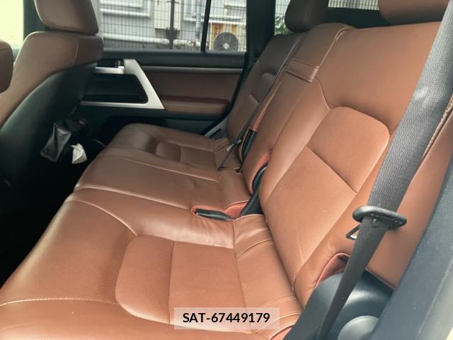 Toyota LAND CRUISER 2019-04 8876304-9