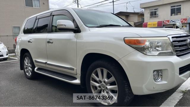 Toyota LAND CRUISER 2013-03 8877097-3