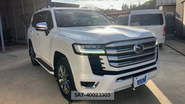 Toyota LAND CRUISER 2026-06 8877100-11