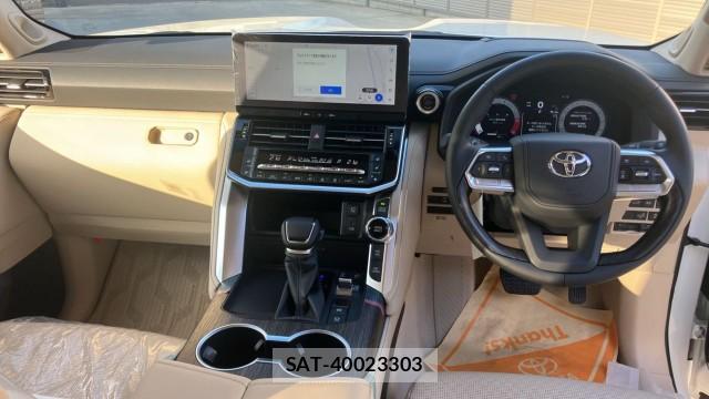 Toyota LAND CRUISER 2026-06 8877100-2