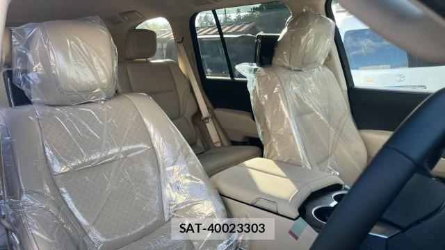 Toyota LAND CRUISER 2026-06 8877100-5