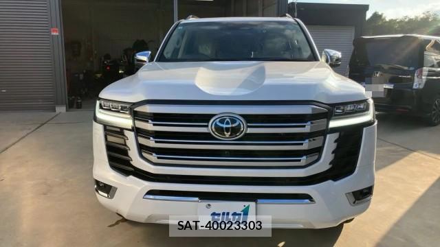 Toyota LAND CRUISER 2026-06 8877100-9