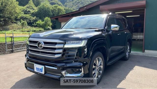Toyota LAND CRUISER 2026-08 8877109-0