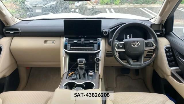 Toyota LAND CRUISER 2025-09 8877114-2