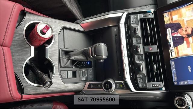 Toyota LAND CRUISER 2023-12 8877126-14
