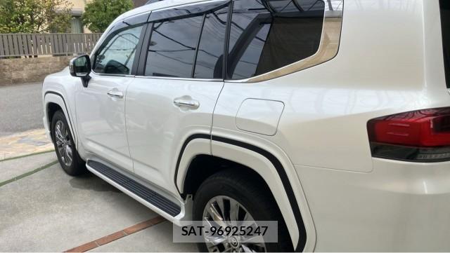 Toyota LAND CRUISER 2023-10 8877141-10