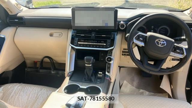 Toyota LAND CRUISER 2026-09 8877194-2