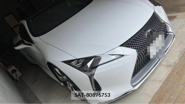 Lexus LC 2018-04 8877154-11
