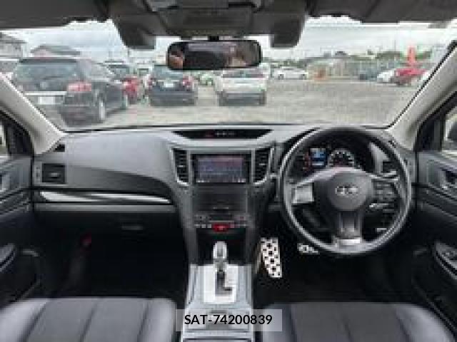 Subaru LEGACY TOURING WAGON 2013 8877652-2