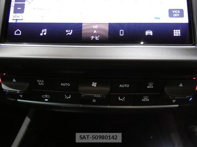 Maserati LEVANTE 2022-06 8877512-10