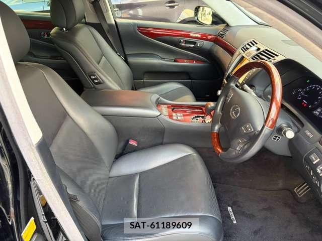 Lexus LS 2011-10 8877070-5