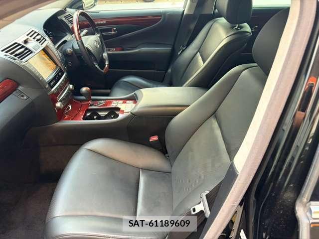 Lexus LS 2011-10 8877070-6