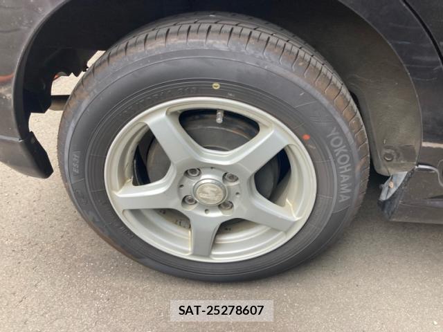 Nissan MARCH 2010-07 8876400-3