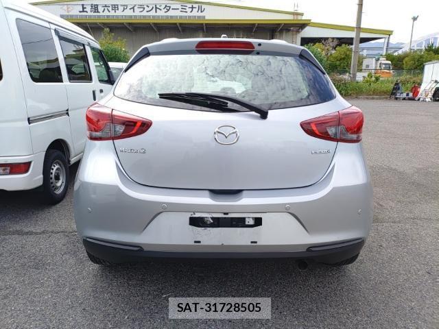 Mazda MAZDA2 2021-08 8876117-1