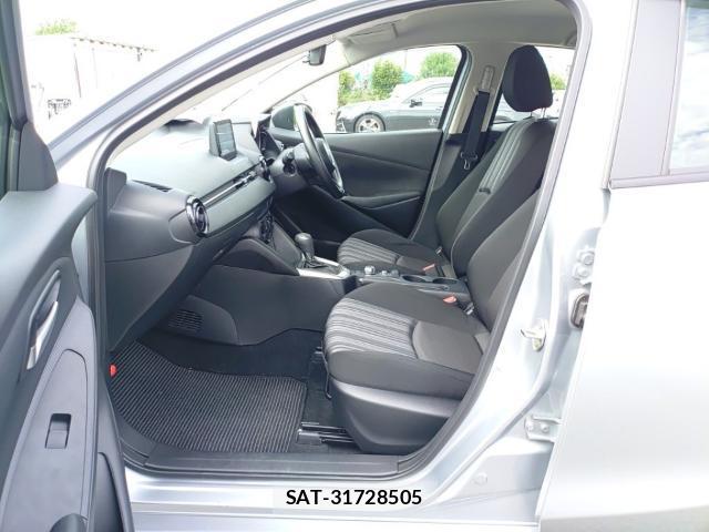 Mazda MAZDA2 2021-08 8876117-15