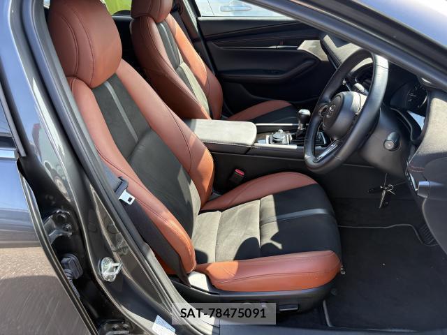 Mazda MAZDA3 2024-03 8876569-5