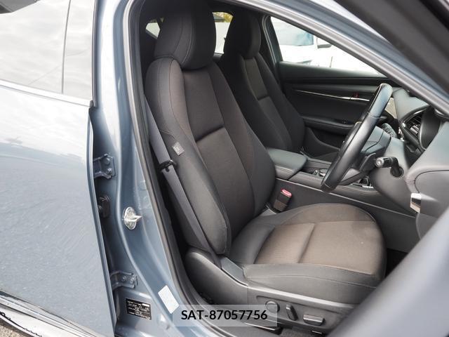 Mazda MAZDA3 2019-09 8877493-7