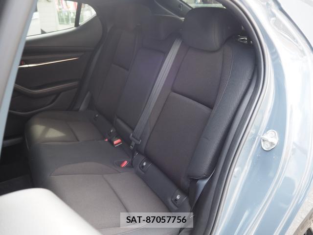 Mazda MAZDA3 2019-09 8877493-9