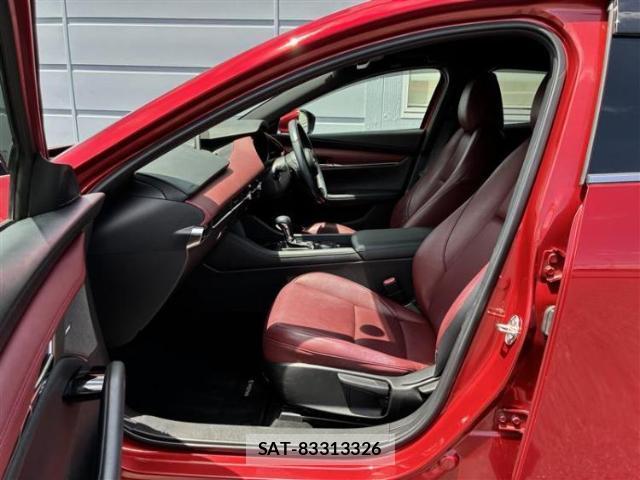 Mazda MAZDA3 2019-09 8877509-4