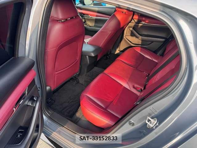Mazda MAZDA3 2023-06 8877639-16