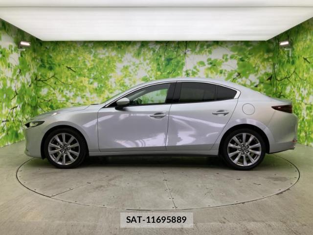 Mazda MAZDA3 2021-07 8878221-1