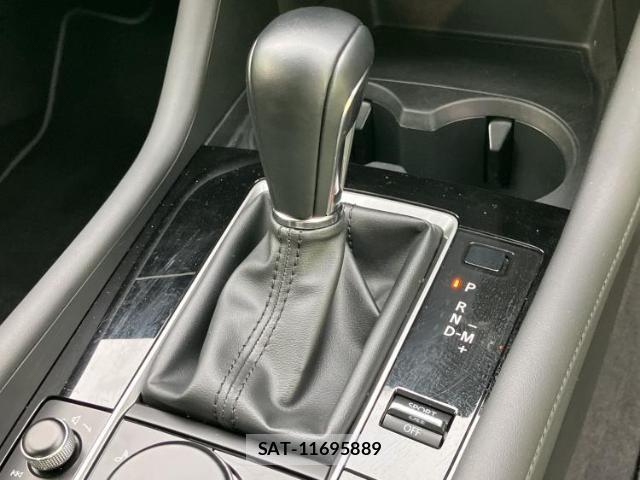 Mazda MAZDA3 2021-07 8878221-17