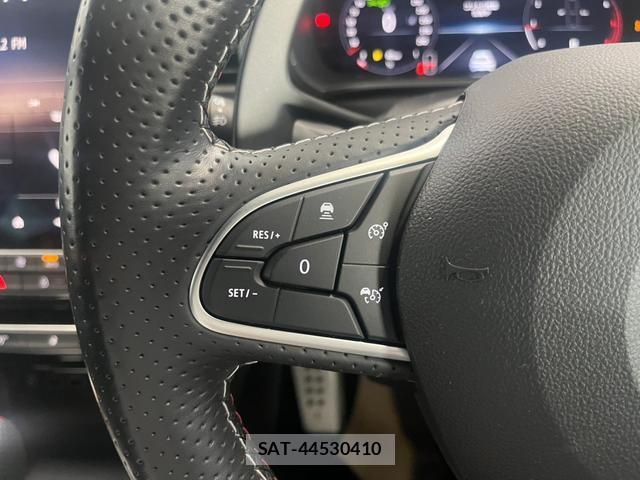Renault MEGANE 2025-01 8877269-6