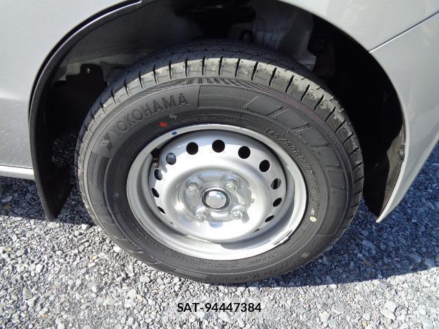 Mitsubishi MINICAB VAN 2026-03 8877658-9