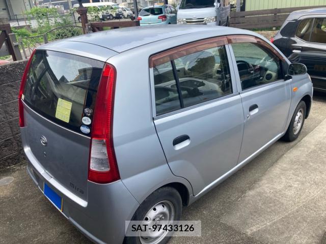 Daihatsu MIRA 2005-11 8876388-13