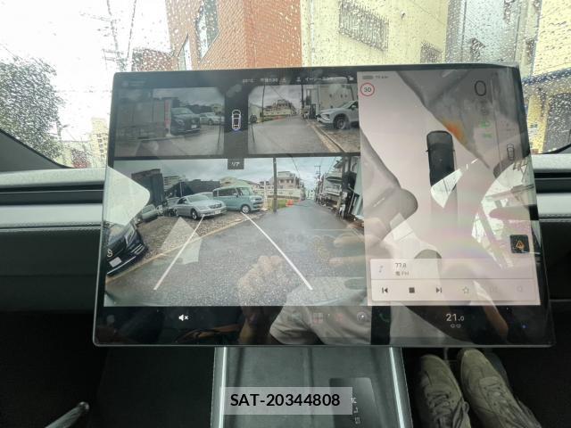 Tesla MODEL Y 2026-04 8876078-8