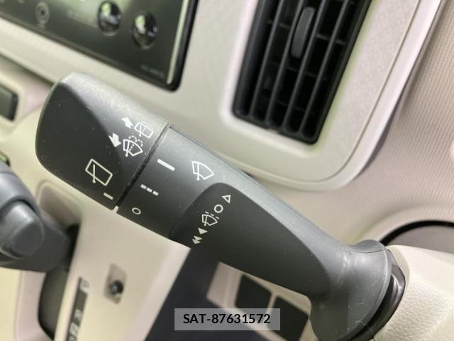 Daihatsu MOVE CANBUS 2017-09 8878186-12