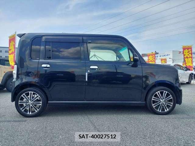 Daihatsu MOVE CONTE 2015-08 8877642-3