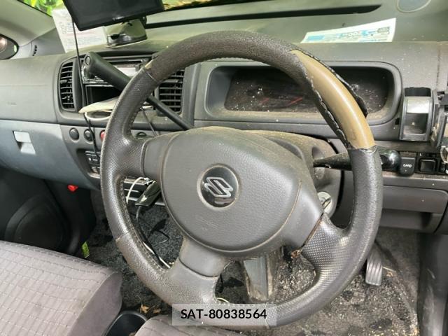 Suzuki MR WAGON 2004-01 8876248-6