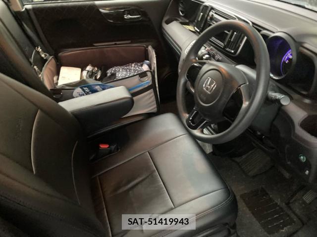 Honda N-ONE 2013-01 8876530-7