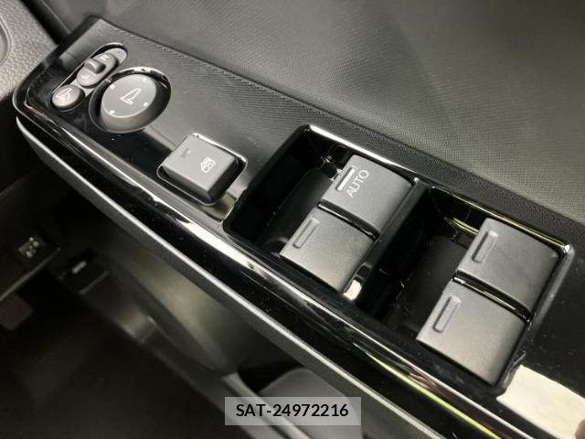 Honda N-ONE 2026-05 8877201-16