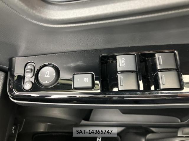 Honda N-ONE 2026-06 8878327-14
