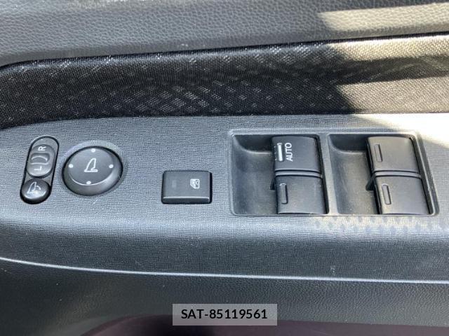 Honda N-WGN 2014-09 8876576-17