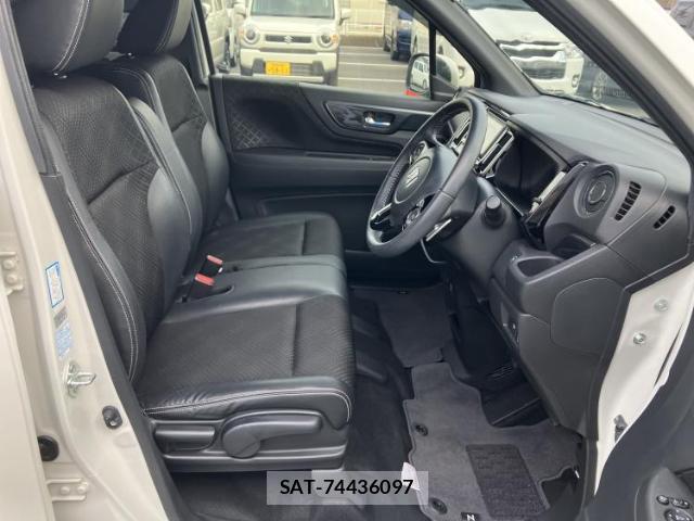 Honda N-WGN 2018-07 8877921-3