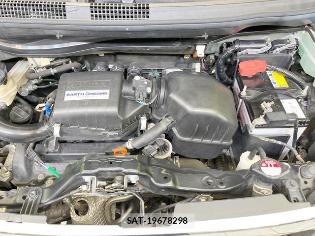 Honda N-WGN 2017-12 8876782-16