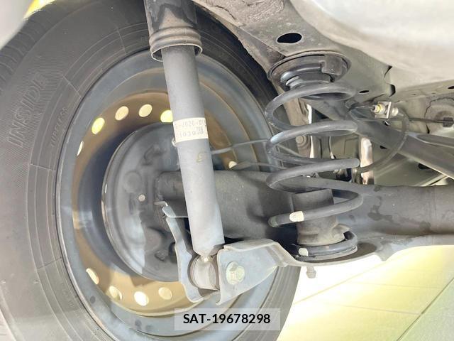 Honda N-WGN 2017-12 8876782-18