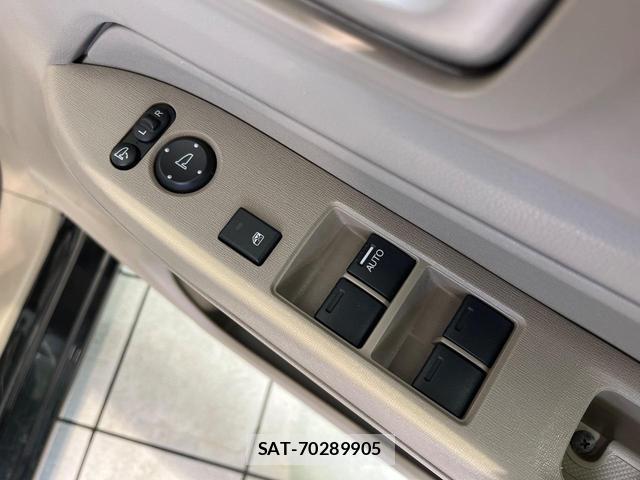 Honda N-WGN 2014-02 8877939-6