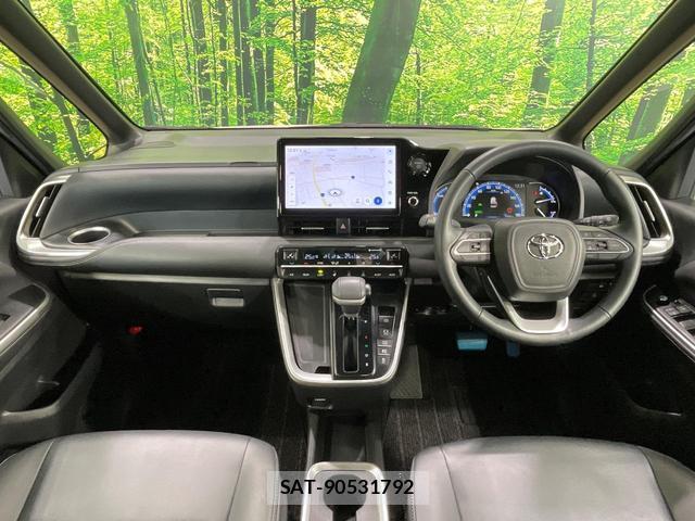 Toyota NOAH 2024-06 8875991-1