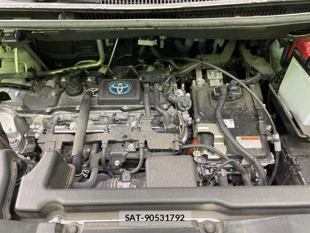 Toyota NOAH 2024-06 8875991-17