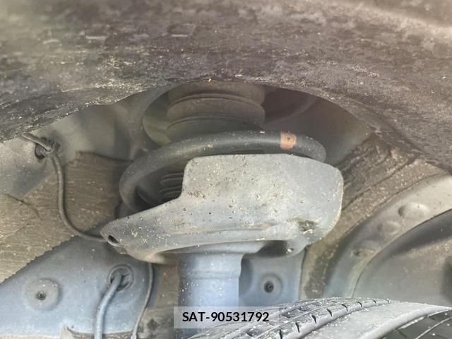 Toyota NOAH 2024-06 8875991-19
