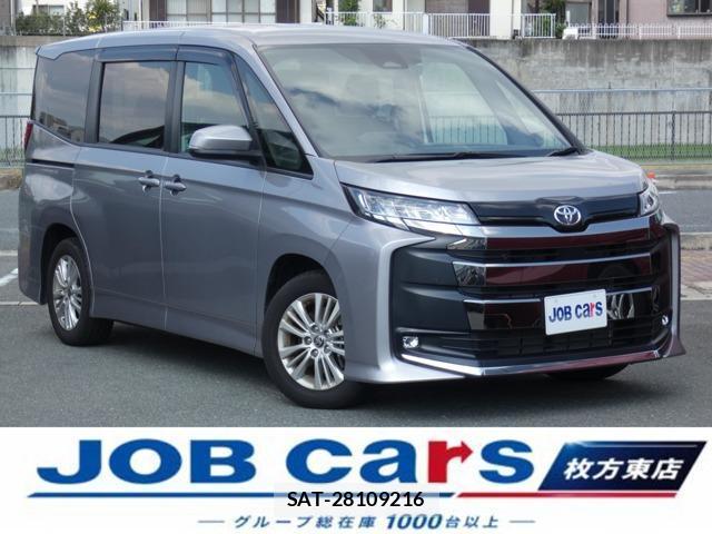 Toyota NOAH 2025-01 8876472-0