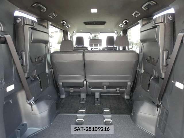 Toyota NOAH 2025-01 8876472-3