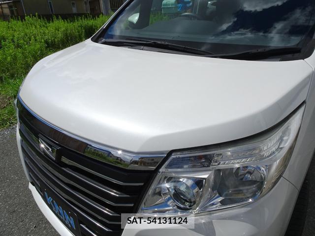 Toyota NOAH 2015-11 8876749-7