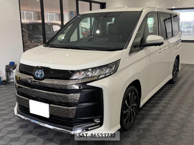 Toyota NOAH 2023-01 8876753-0