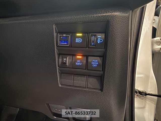Toyota NOAH 2023-01 8876753-7